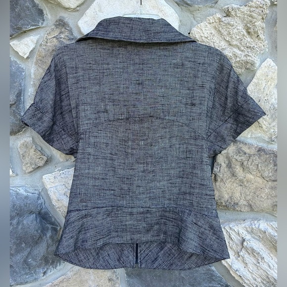 St. John Sport Marie Gray Top Sz S Linen Blend Sporty Quiet Luxury Preppy Classy - Picture 2 of 5